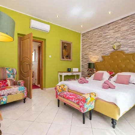 Antique Pearl Of Villa,panoramic&sea View With Pool 别墅